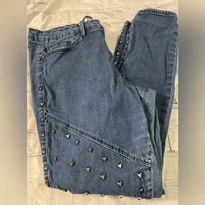 Just Fab Blue 5 Pocket Denim Jeans w Studs Stretch Size 36  Inseam 27”